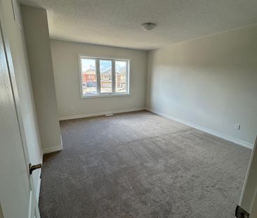 For Lease - 5 Huntsworth Avenue, Thorold, Ontario - Photo 5