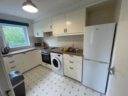 1 bedroom flat to rent - Photo 5