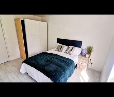Room in a Shared House, Pershore Road, B5 - Photo 6