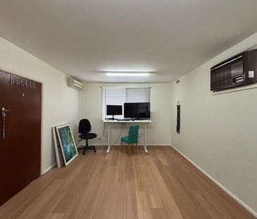 Carlingford - Photo 5