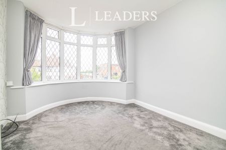 3 bedroom house to rent Meadfoot Avenue, Birmingham, B14 - Photo 2