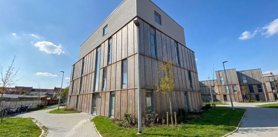 Appartement te huur in Sint-Niklaas voor € 925 met 2 slaapkamers - Foto 2