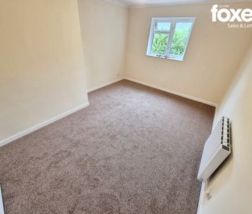 2 bed flat to rent in Moat Court, 42 Branksome Wood Road, Bournemou... - Photo 6