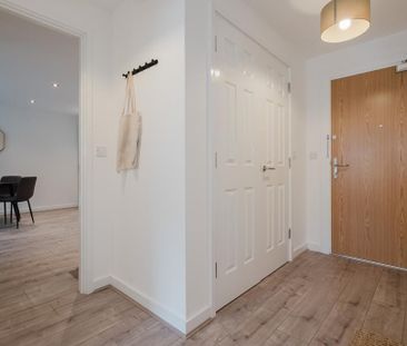 2 bedroom apartment to rent - Photo 5