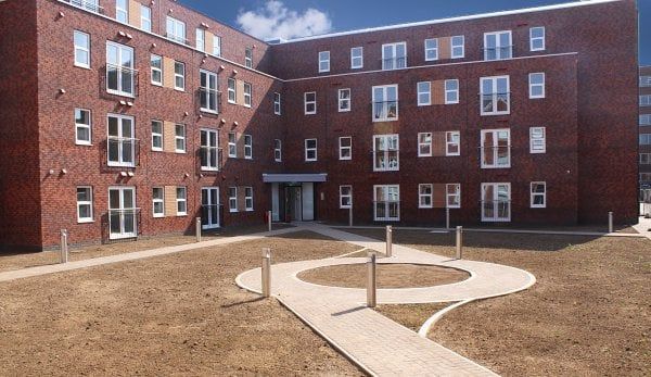 Crescent House, Rugby, CV21 - Photo 1