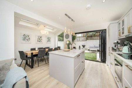 Tremadoc Road, Clapham, SW4 - Photo 5