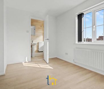 3 bedroom semi-detached house to rent - Photo 4