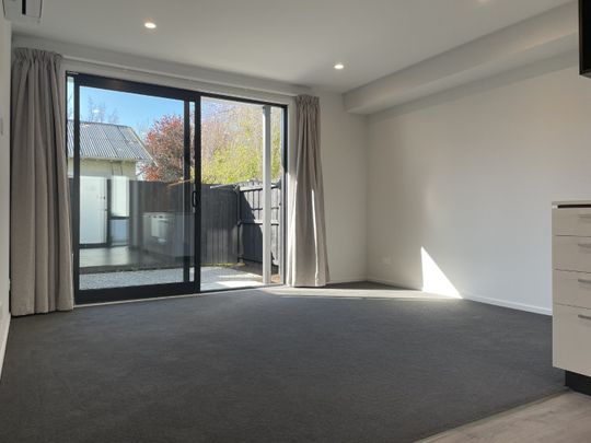 Unit 10, 302 Fitzgerald Avenue, City Centre (Christchurch City), Christchurch - Photo 1