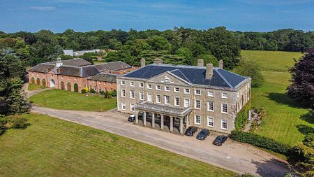 1 of 12 individually designed apartments to let in a quintessential English Country House overlooking a historic parkland setting in the Suffolk Heritage Coast - Photo 4