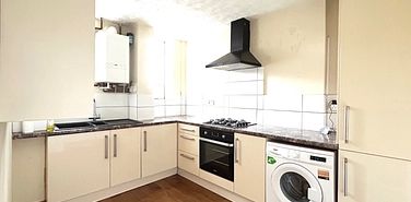 Oaklands Court, Vicarage Street, Broadstairs, CT10 2SG, Kent - Photo 2