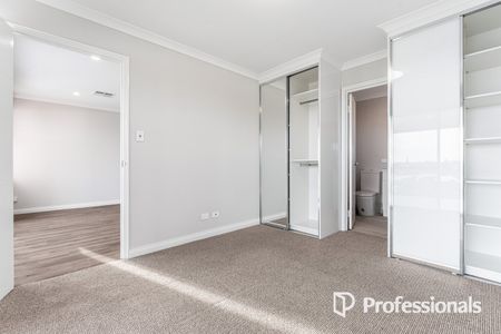 Modern Coastal Living Moments from Scarborough Beach - Photo 5