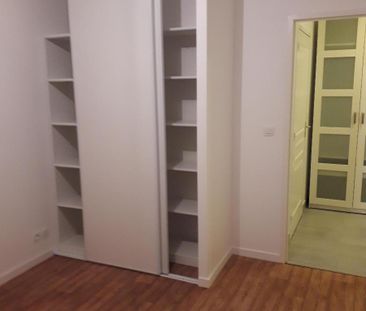 Location Appartement 2 pièces 50m² ST NAZAIRE 44600 - Photo 4