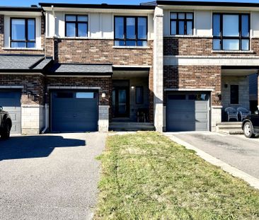 For Lease - 642 Tennant Way, Blossom Park - Airport and Area, Ontario - Photo 3