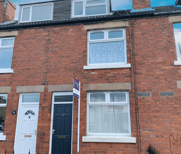3 bedroom terraced house to rent - Photo 3