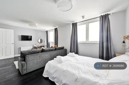 2 bedroom flat to rent - Photo 5