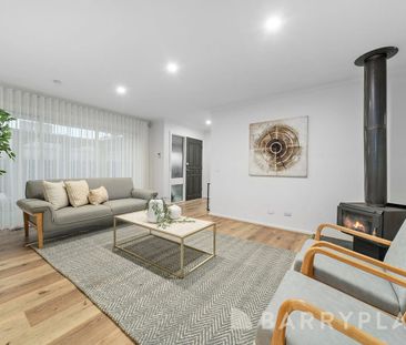 Stylish, Spacious and Superbly Positioned - Photo 2