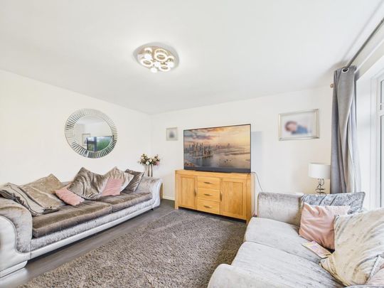 3 bedroom house to rent - Photo 1