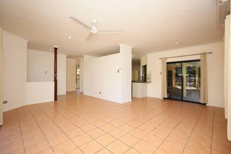 Fully Tiled - Huge Patio - Large Backyard - No Rear Neighbours - Photo 2