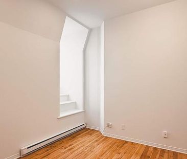 1 CH - 1 SDB - Montréal - $1,195 /mo - Photo 2