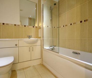 Guildford Road, Woking, Surrey, GU22 7LW - Photo 1