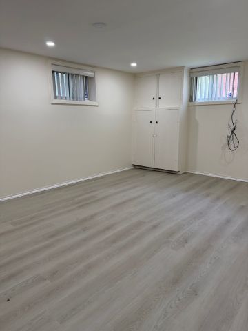 For Lease - 55 Craigmore Crescent, Toronto, Ontario - Photo 4