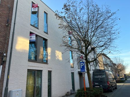 Prachtig nieuwbouwappartement te huur in Lommel-centrum - Photo 4