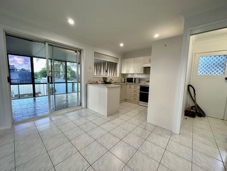 IS THIS YOUR FAMILY HOME? - Photo 3