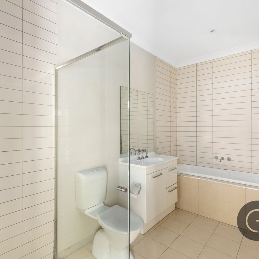 3/142 Kent Road, Pascoe Vale VIC 3044 - Apartment For Rent | Domain - Photo 1