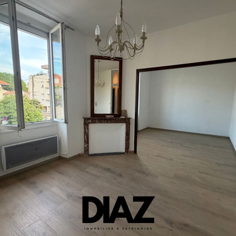 À LOUER APPARTEMENT T4 85,67 M2 NÎMES - Photo 1