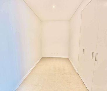 Unit 613/225 Pacific Highway, North Sydney - Photo 2