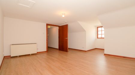 Crichton Street, Dundee - Photo 2