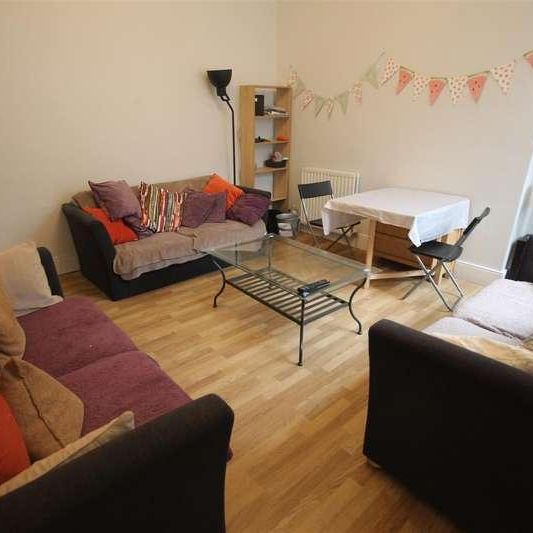 Roxburgh Place, Heaton, Newcastle Upon Tyne, NE6 - Photo 1