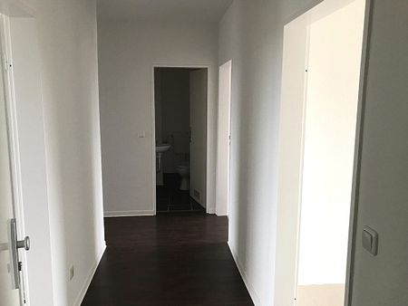 Es warten 3 renovierte Zimmer auf Sie! - Foto 2