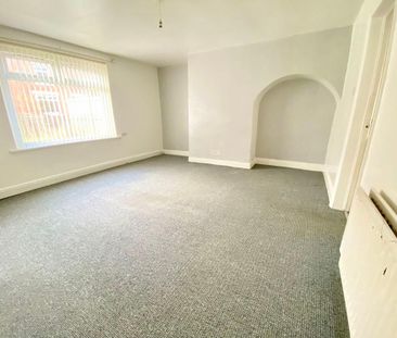 3 bed terraced house to rent in SR8 - Photo 2