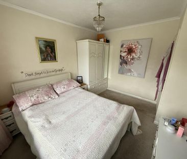 3 bedroom bungalow to rent - Photo 6