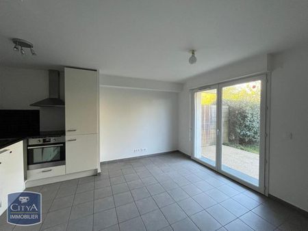 Location Appartement 2 pièces 39m² LE PERRAY EN YVELINES 78610 - Photo 2