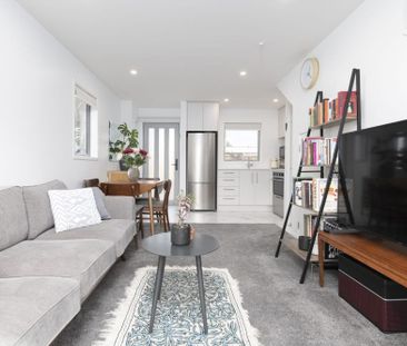 Avalon Living - Photo 2