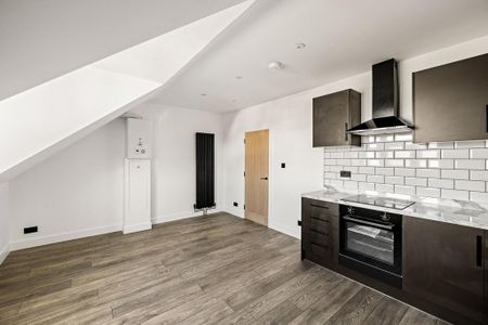 3 bedroom apartment to rent - Photo 4