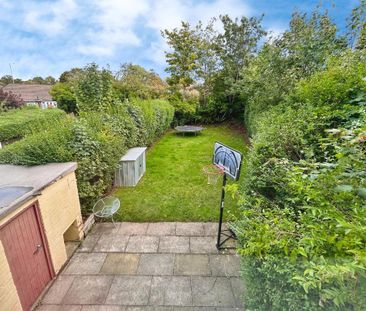 3 bedroom terraced house to rent - Photo 2