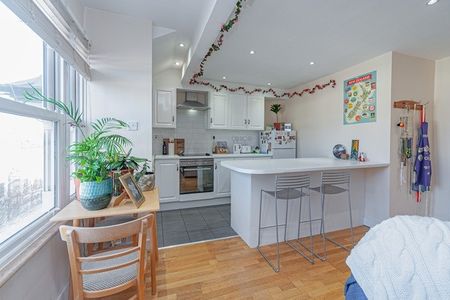 1 Bed Flat, Kilburn, NW6 - Photo 4