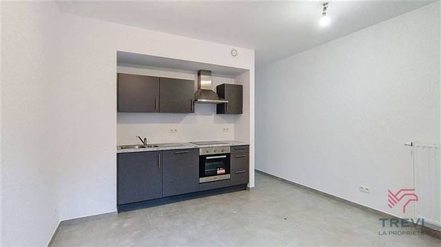 Appartement te huur - Photo 1