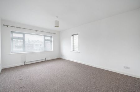 3 Bedroom - Photo 3