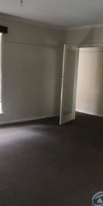 2 / 4 Third Avenue, Dandenong North - Photo 4