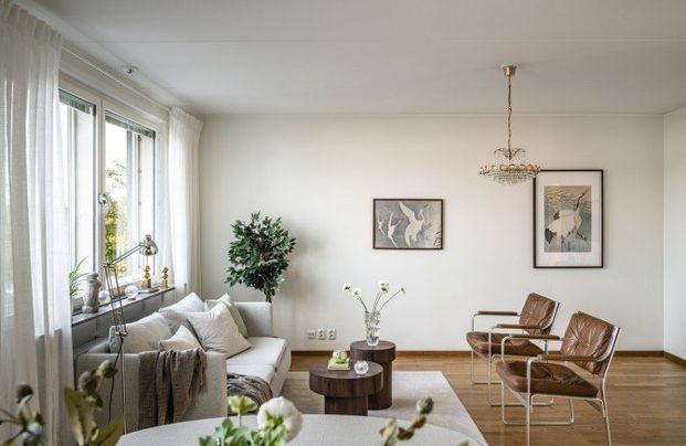 Lotta Svärds Gränd, Hägersten - Foto 1