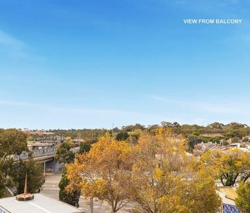 North Melbourne - Photo 4