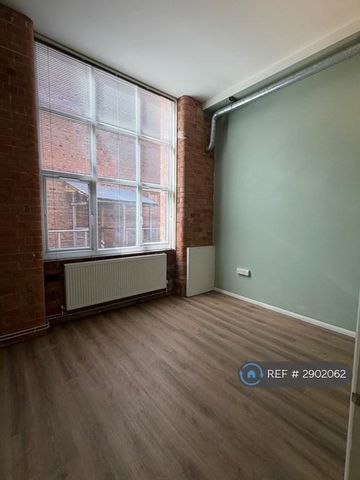 1 bedroom flat to rent - Photo 2