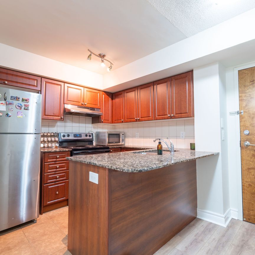 For Lease - 60 Fairfax Crescent Unit# 221, Toronto, Ontario - Photo 1