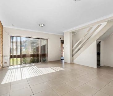 11/156 Moore Street, Liverpool, NSW 2170 - Photo 5