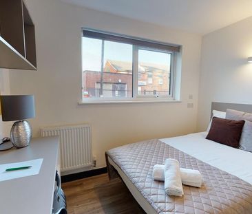 Studio to rent - Photo 2