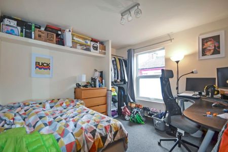 2 bedroom terraced house to rent - Photo 3